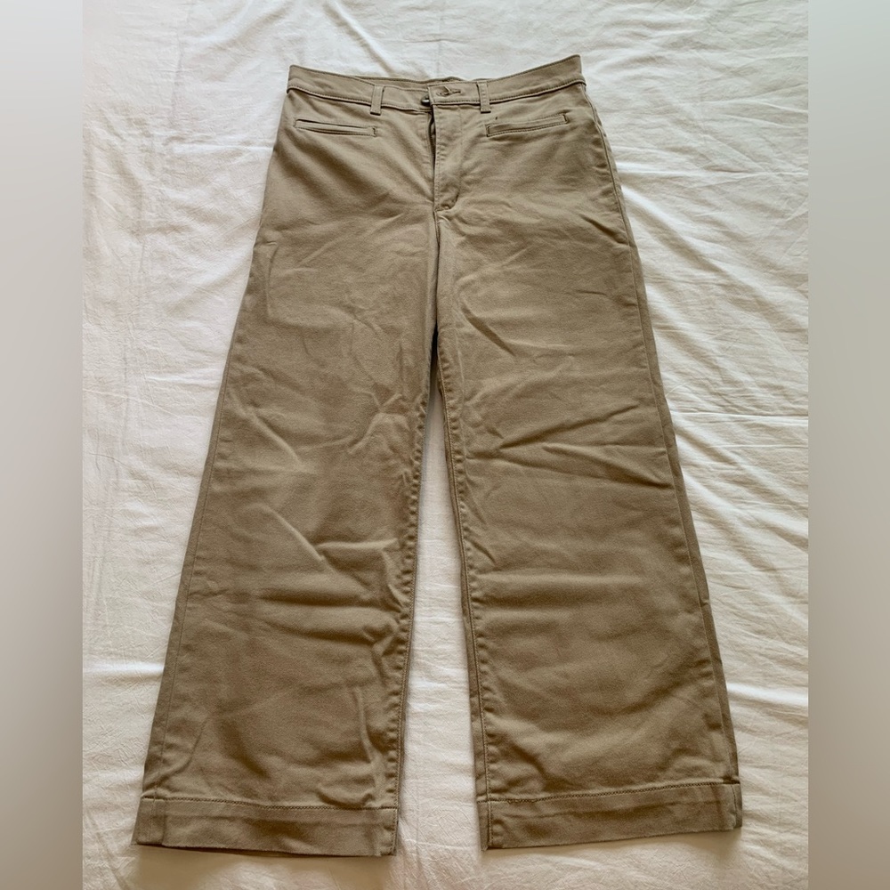 Levi’s Ribcage Wide Leg Crop